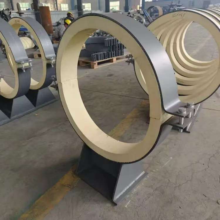 保冷管托