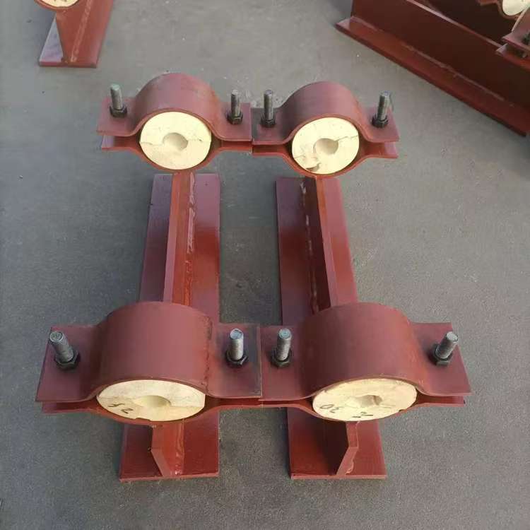 保冷管托