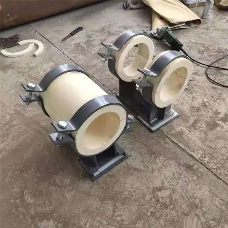 保冷管托