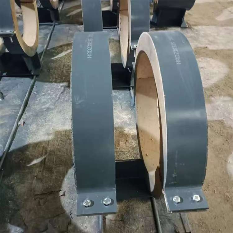 隔热管托