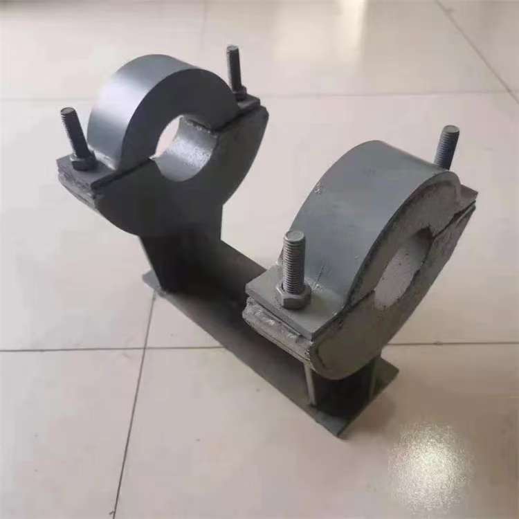 隔热管托